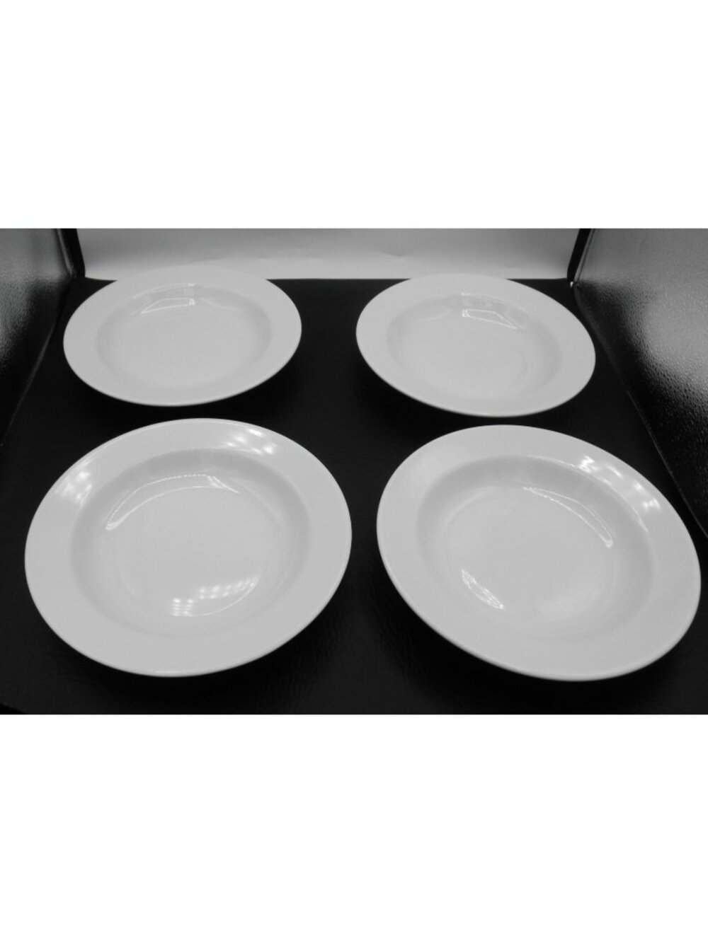 Diner by Crate & Barrel White 9 Inch Rimmed Soup Bowl Set of 4 Poland